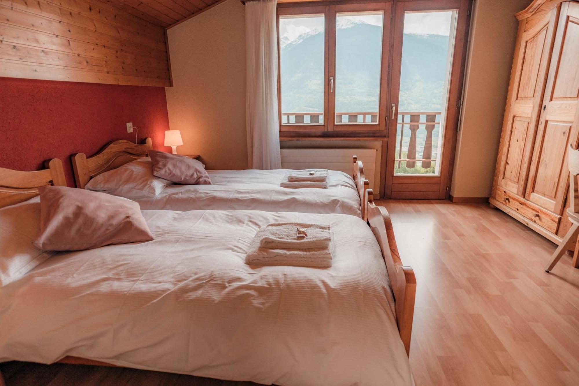 Отель Relais Fleuri Chermignon-d'en Bas Экстерьер фото